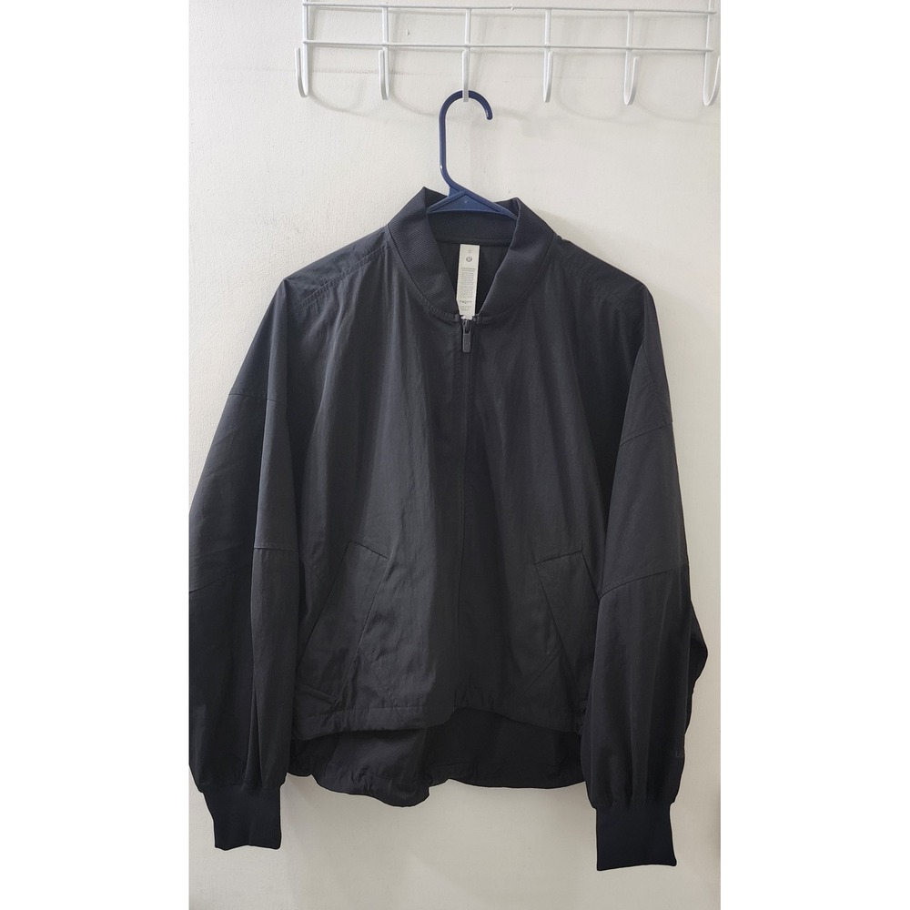 Lululemon Lightweight Bomber Jacket Black Oversized Full Zip XS LW4CEOS